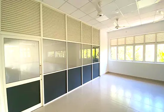 Mahawilachchiya divisional secretariat Office - Thushara Roofing